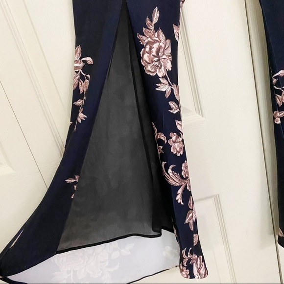 MinkPink Floral High Rise Flare Mesh Panel Pants - Picture 5 of 9